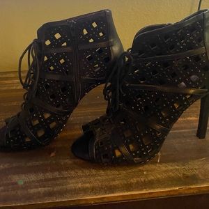 Gianni Bini Cut-out Peep heels- Leather- great /good condition